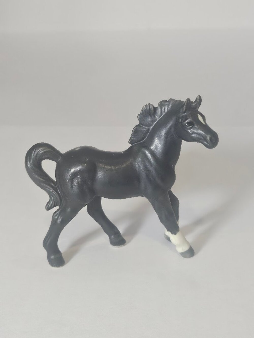 Mid Century Black And White Ceramic Small Horse Figurine Japan